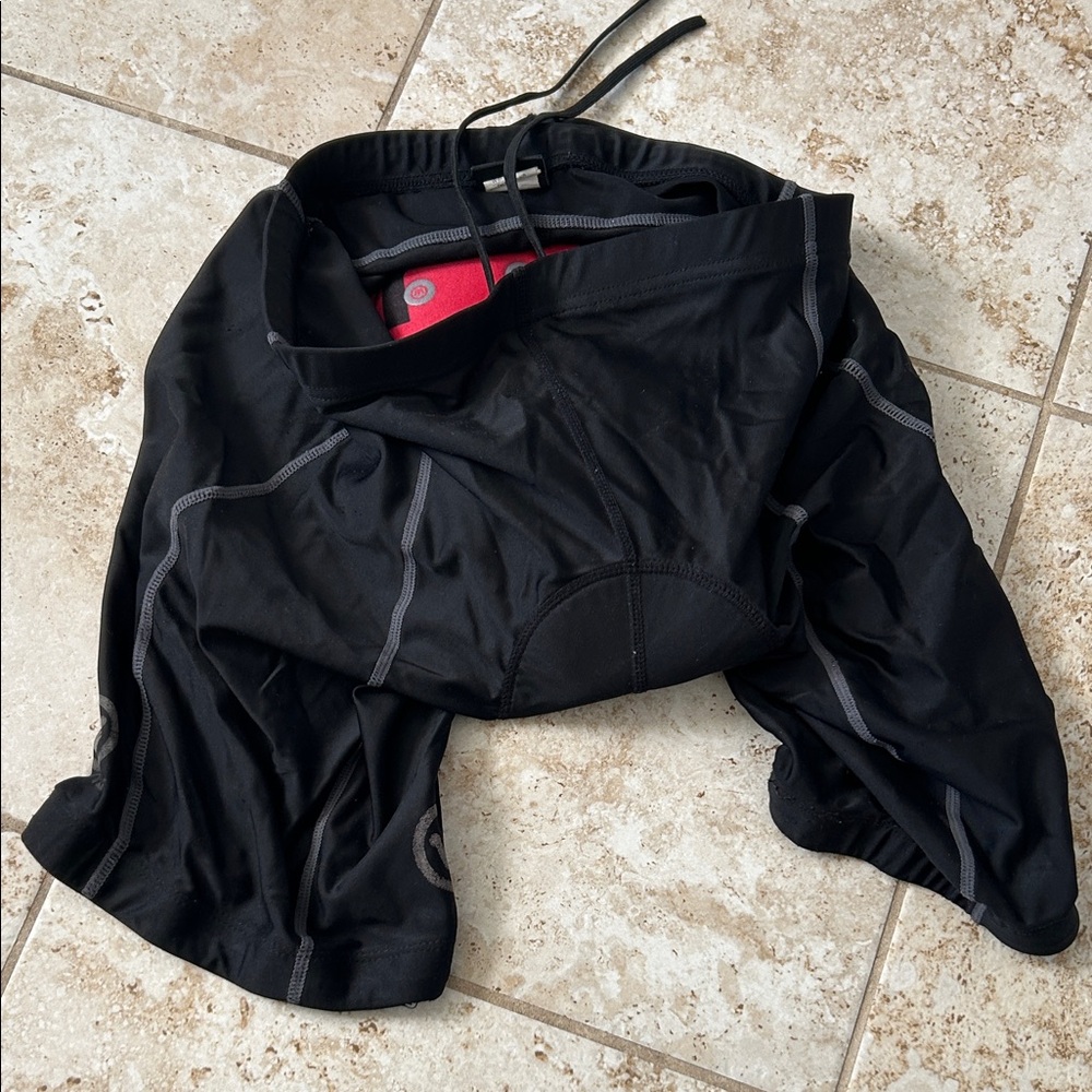Canari Black Athletic Men's Shorts